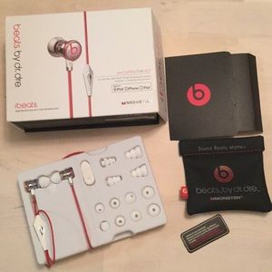 Beats by dre headphone